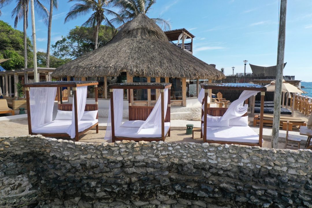 Mangata Beach Club