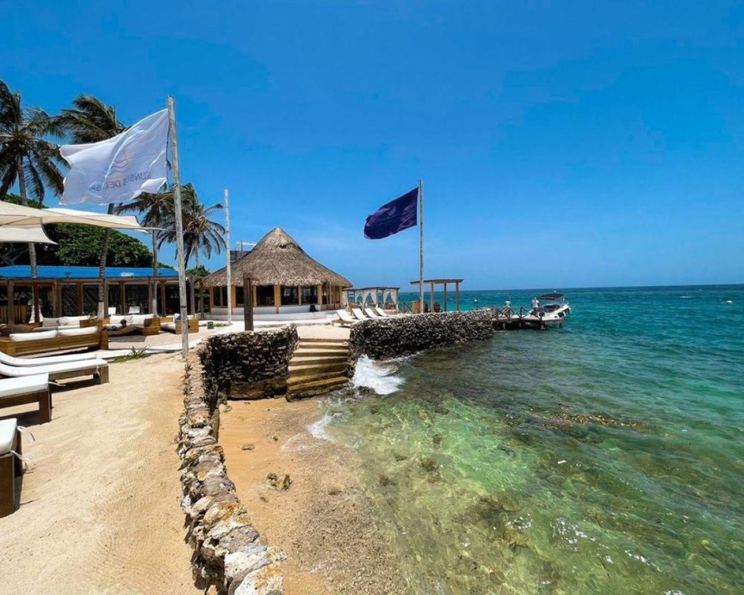 Mangata Beach Club